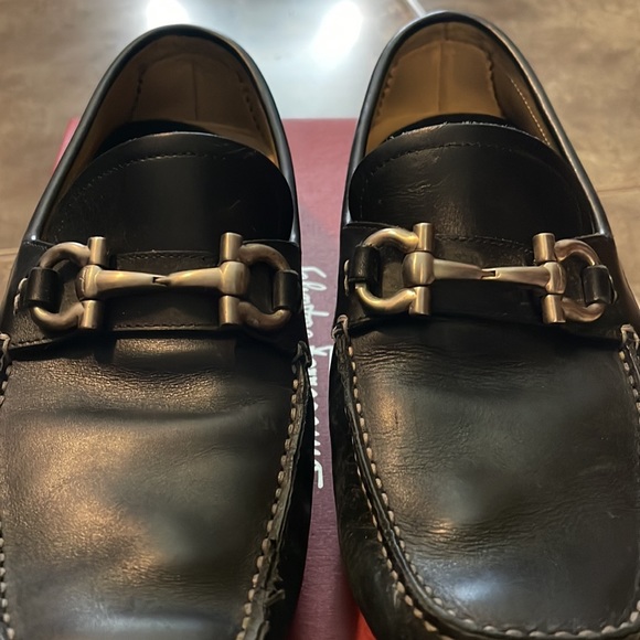 Ferragamos mint condition size 8 hardly used - Picture 5 of 5